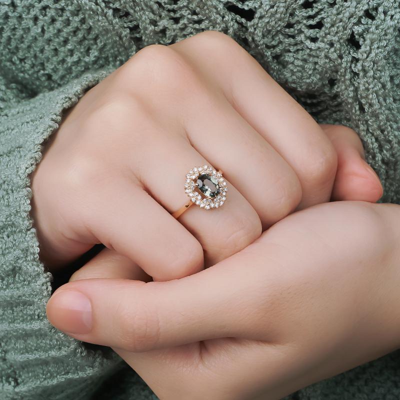 Vintage- Olive Green Sapphire And Diamond Ring