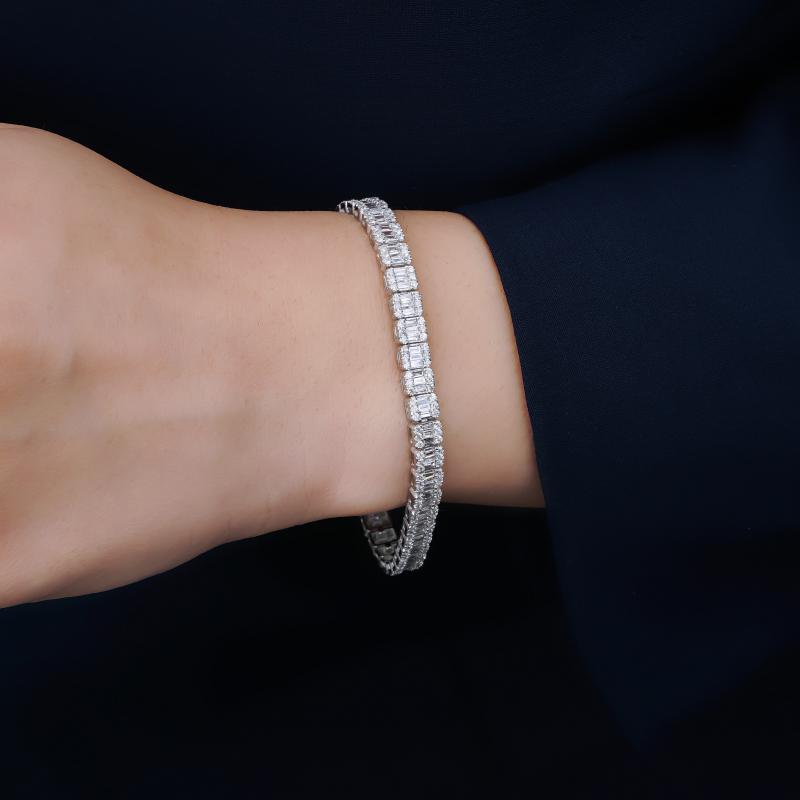 Queen- Baguette Diamond Tennis Bracelet