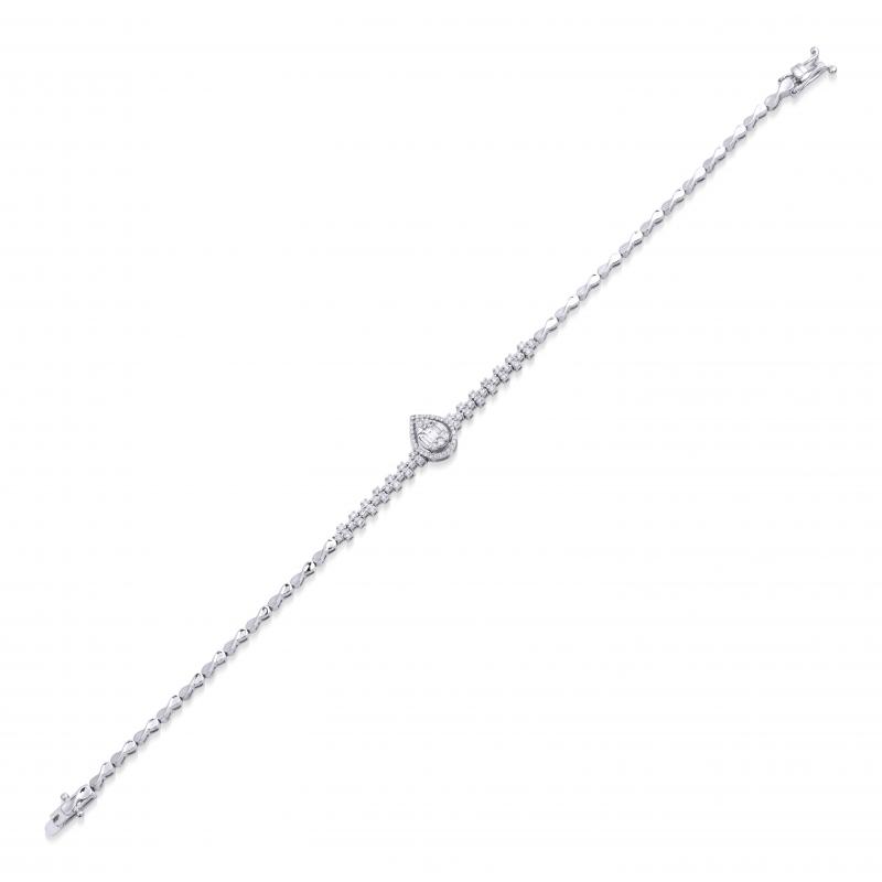 Queen- Pear Shaped Diamond Bracelet