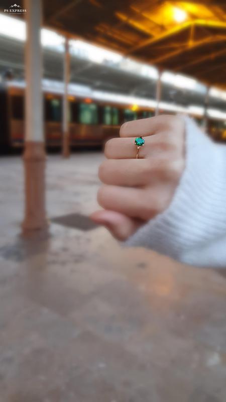 Pétite- Green Garnet  Engagement Ring