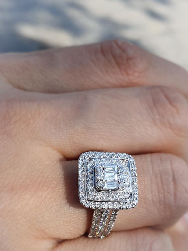 Baguette- Diamond Queen Ring