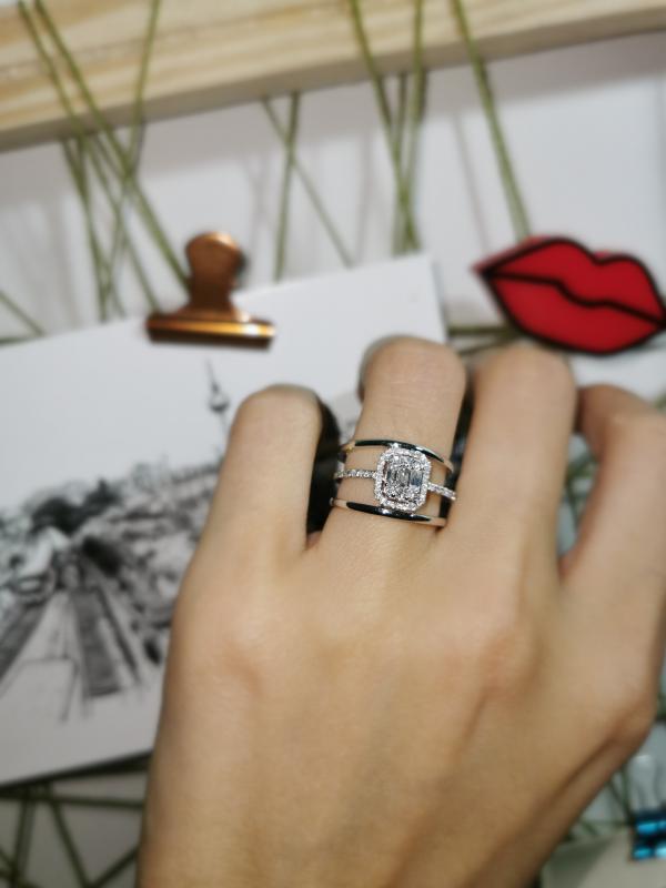 Baguette- Design Diamond Ring