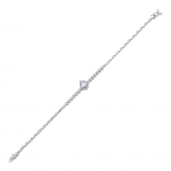 Queen- Pear Shaped Diamond Bracelet