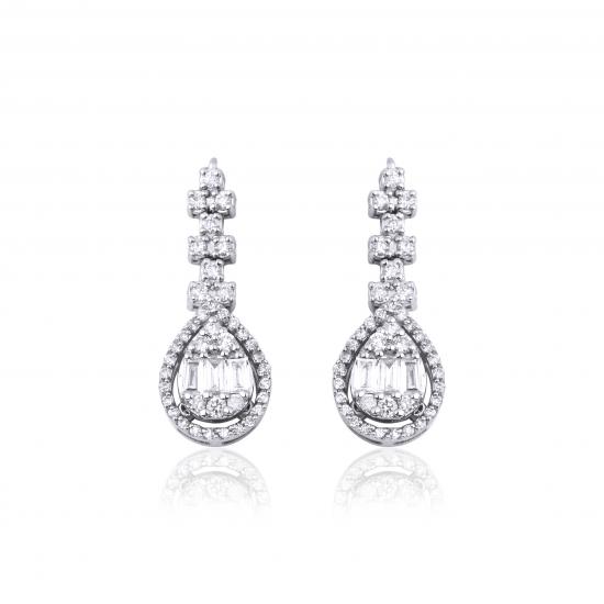 Queen- Pear Shaped Diamond Earrings